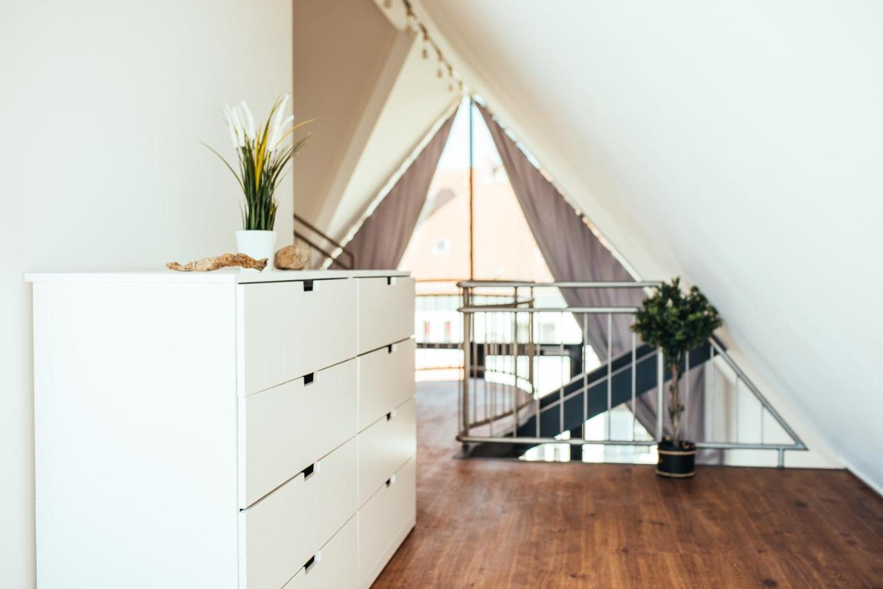Fantastic Loft With Balcony Berlijn